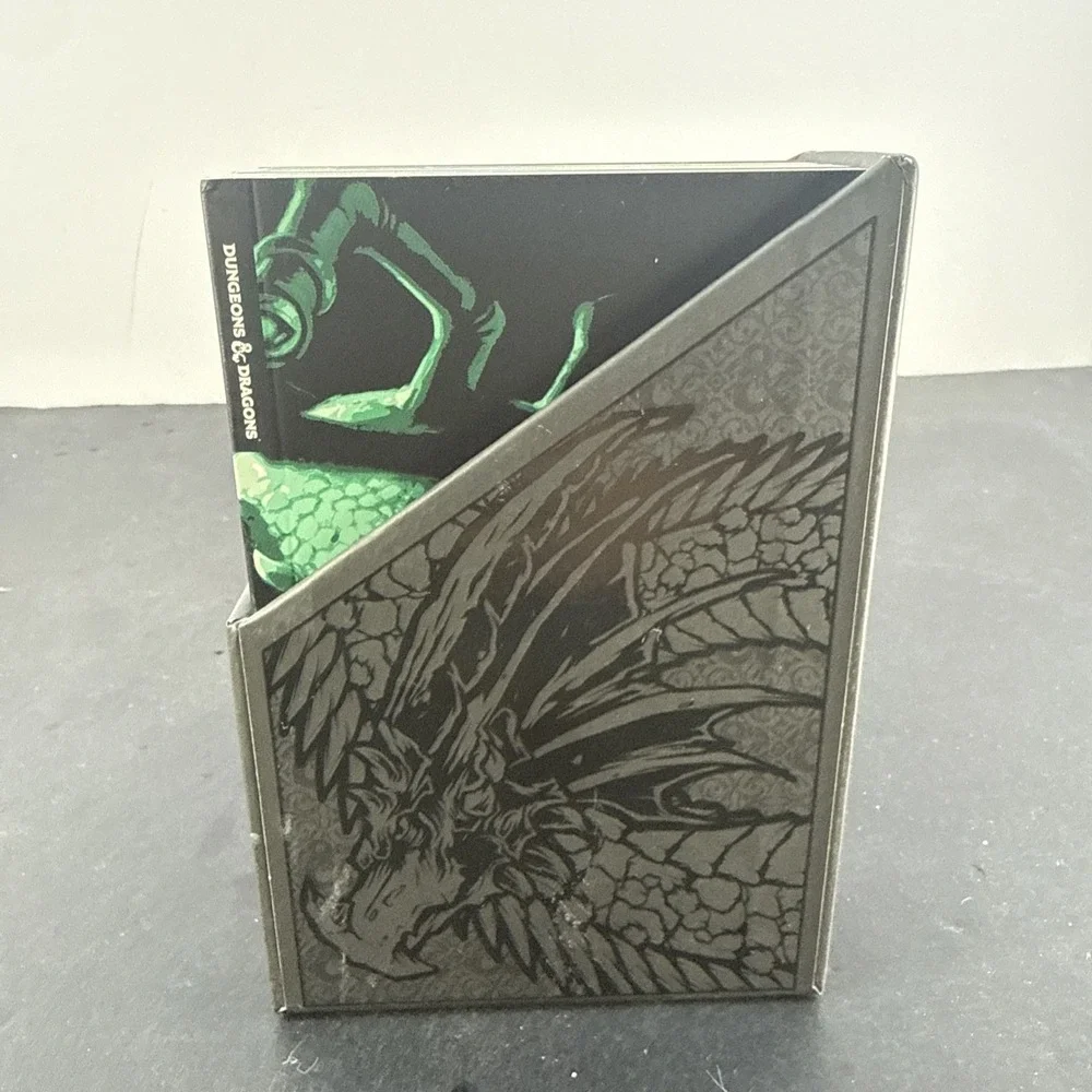 Dungeons & Dragons Bestiary Notebook Set 8 Mini Notebooks Box Set 9781984824653